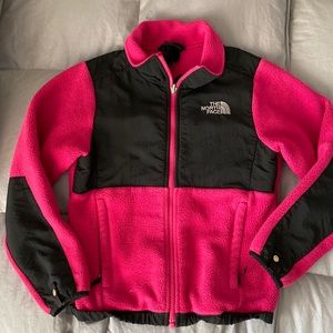 North Face girls Denali jacket in excellent condition